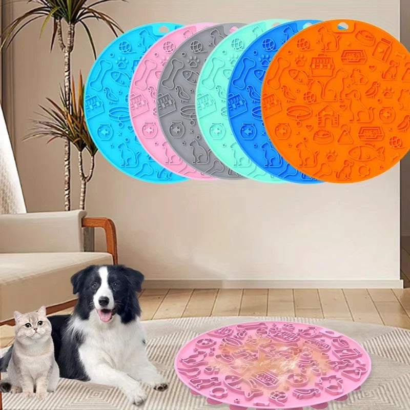 Silicone pet feeding mat